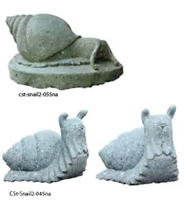 Product image of the product “Lying snail on pedestal ”