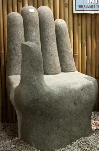 Product image of the product “Abstract hand, also object to sitting (left) 100 cm height ”