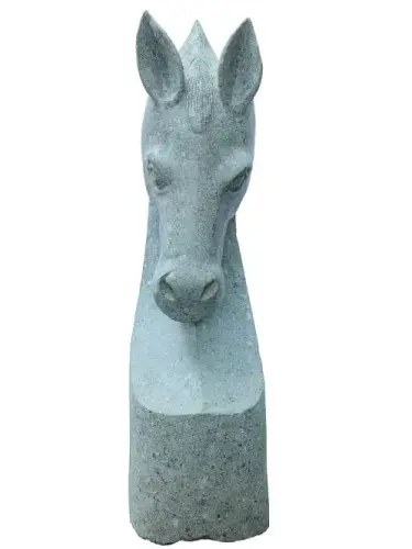 Product image of the product “Horses head about 100cm high ”
