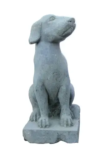 Product image of the product “Sitting hunting dog on pedestal, approx. 65cm high ”