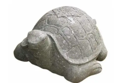 Product image of the product “Turtle, ca 30cm long, natural finish ”