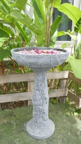 Product image of the product “Set Ayutthaya – Bird Bath | 81 cm Height, Ø Bowl 50 cm | Casted Stone ”