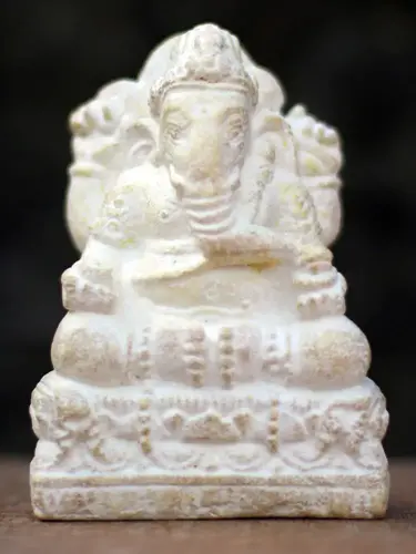 Product image of the product “Seated Ganesha, 15 cm, andesite cast ”