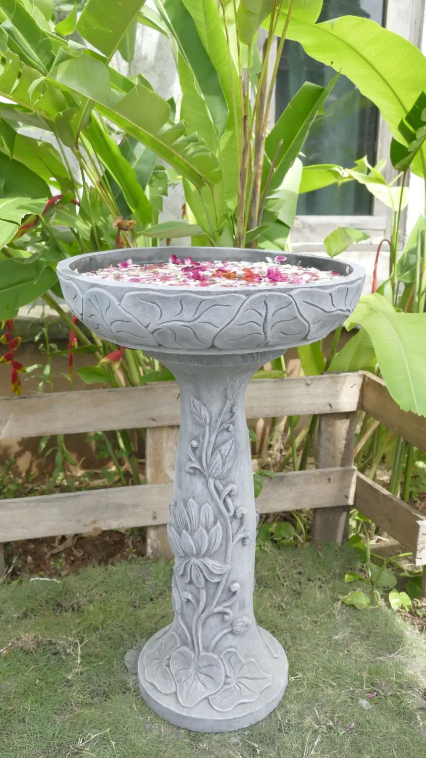 Product image 1 of the product “Set Ayutthaya – Bird Bath | 81 cm Height, Ø Bowl 50 cm | Casted Stone ”