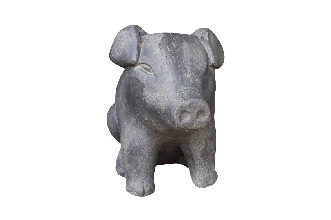  Product image 1 of the product “Sitting pig, cast stone, in the sizes from 20cm to 40cm, Antique finish ”