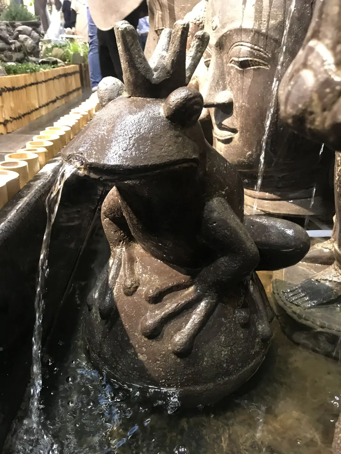  Product image 1 of the product “Frog king with crown sitting on a ball as a water feature. 55cm high. Painted in the color antique finish ”