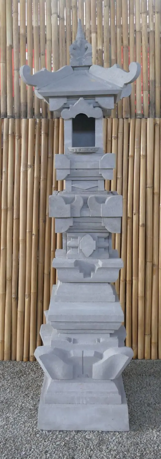  Product image 1 of the product “Balinese Temple, casted with Paras Stone, with open small temple on top, with step at bottom, 190cm. Mulitparted ”
