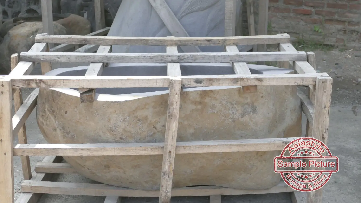  Product image 1 of the product “Riverstone basin, natural surface, polished inside. Dia approx 101-110. Height 41-50 ”