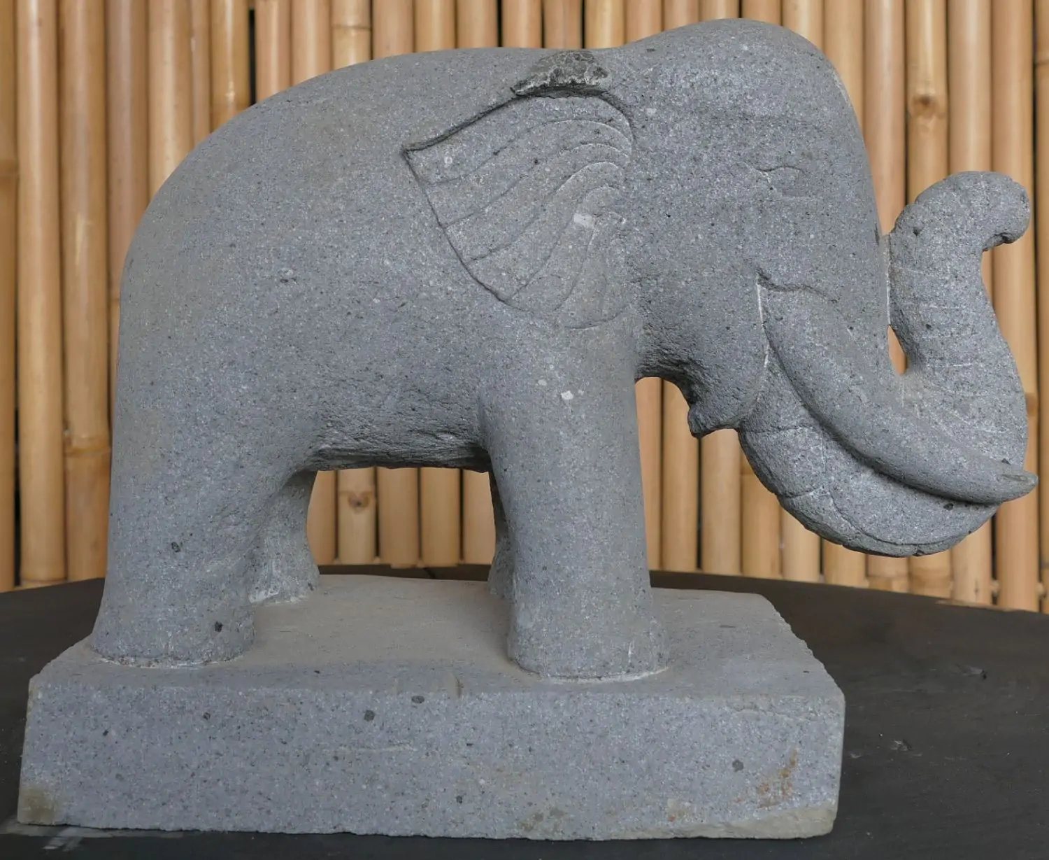  Product image 1 of the product “Standing elephant made of Riverstone about 45cm length ”
