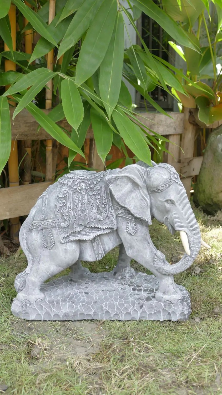  Product image 3 of the product “Nandi - Small Elephant bending to the right, 45cm L | cast stone ”