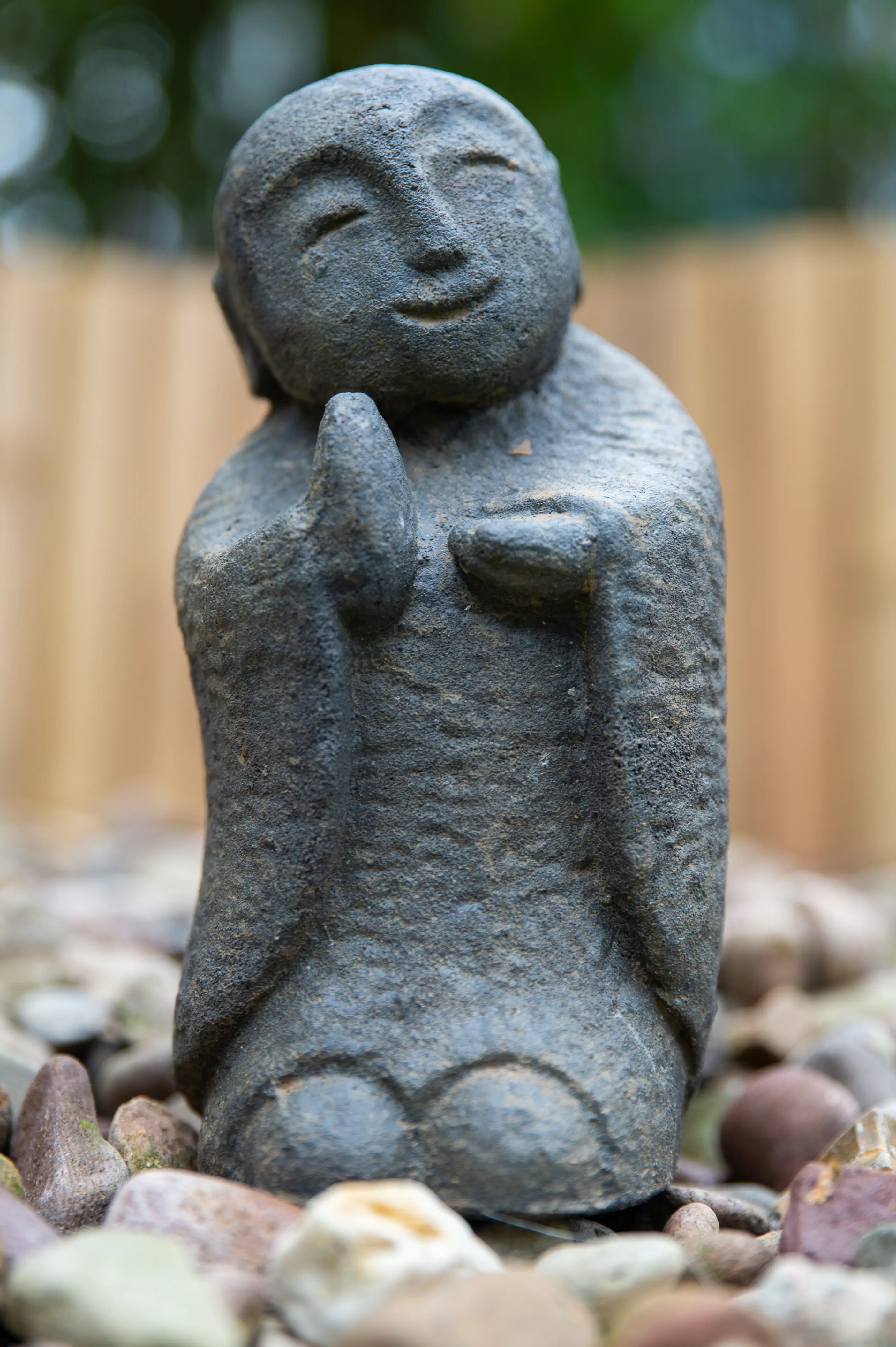  Product image 3 of the product “Standing Korean monk a little thick, 21 cm high. Painted in the color antique finish ”