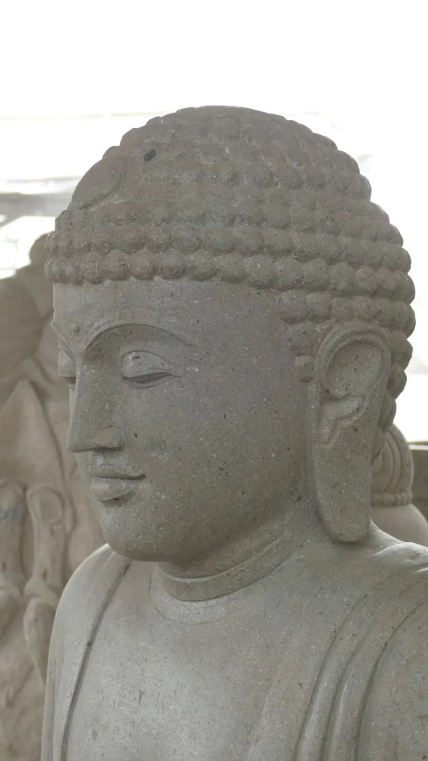 Product image 3 of the product “Seated Japanese Buddha made of Riverstone in Dhyana position - gesture of meditation, H. 150cm ”