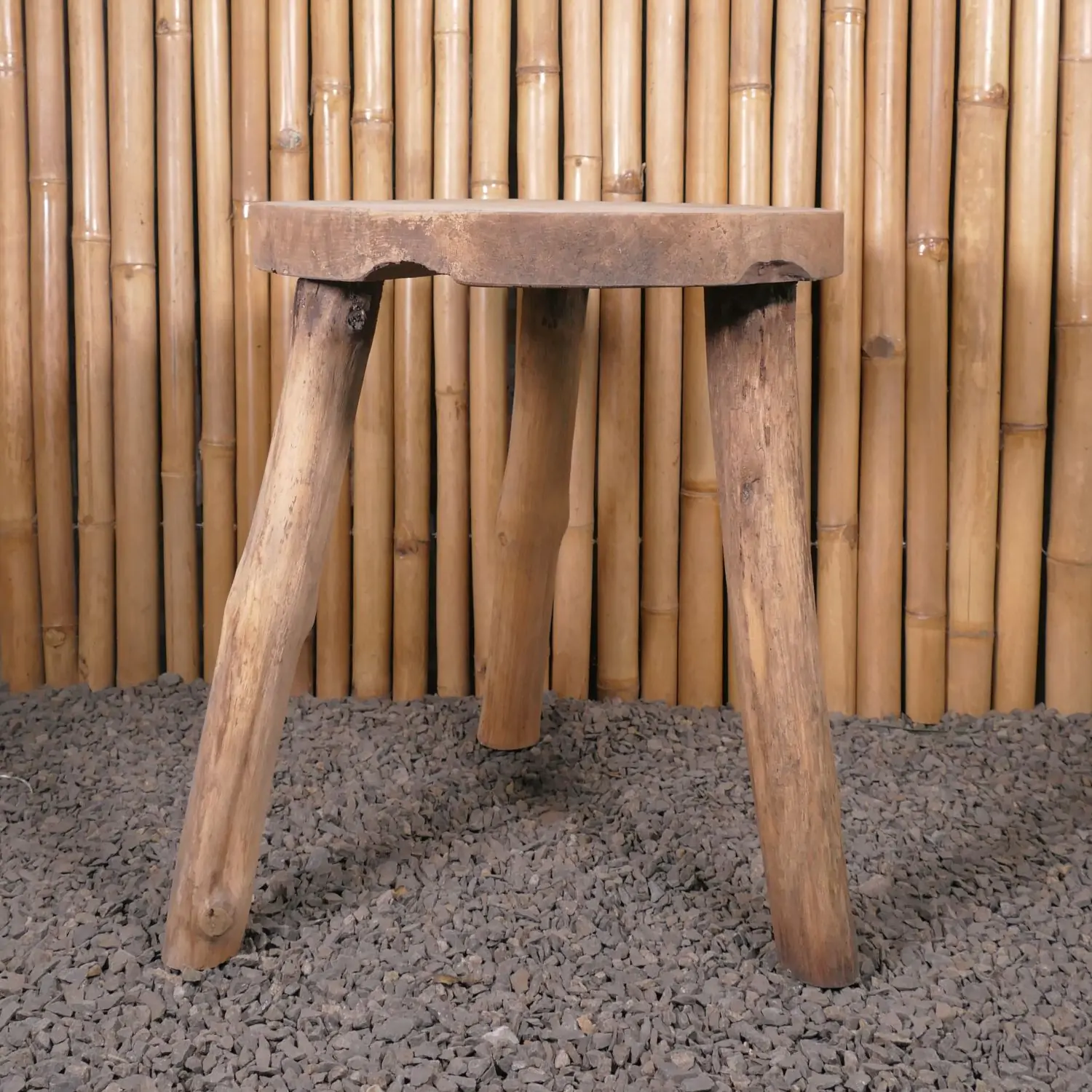  Product image 3 of the product “Table with round model and traingle legs made of teak wood about 70cm height ”