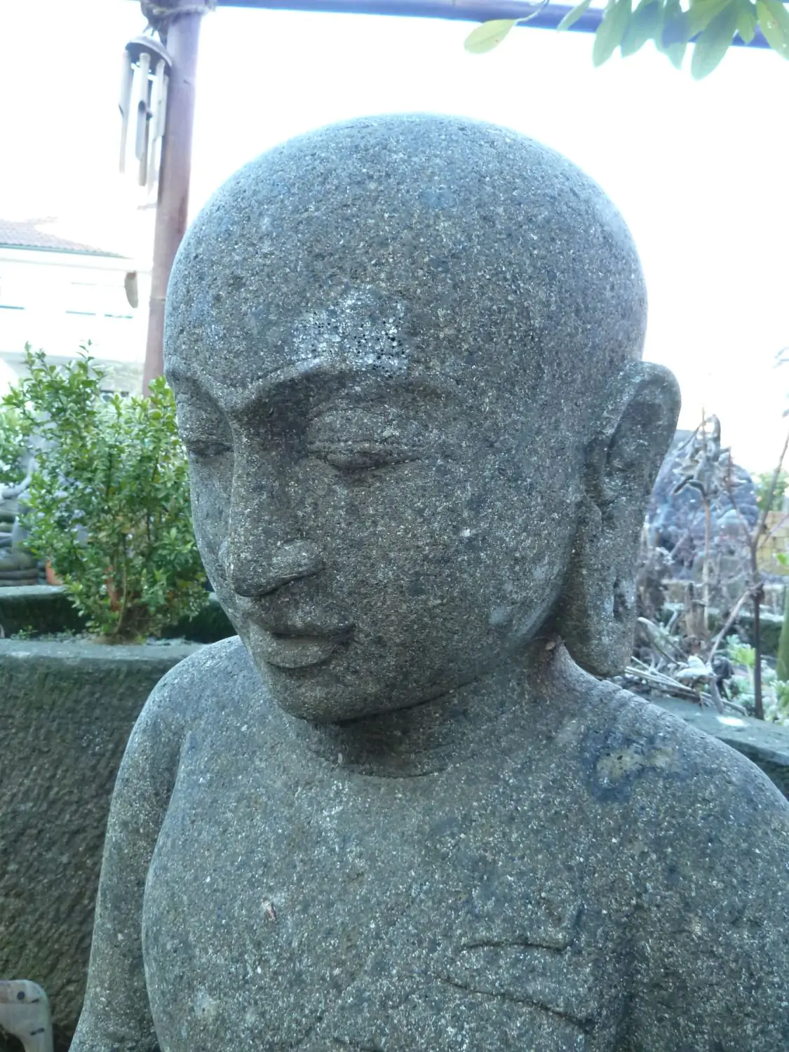  Product image 4 of the product “Kneeling monk with folded hands, ”