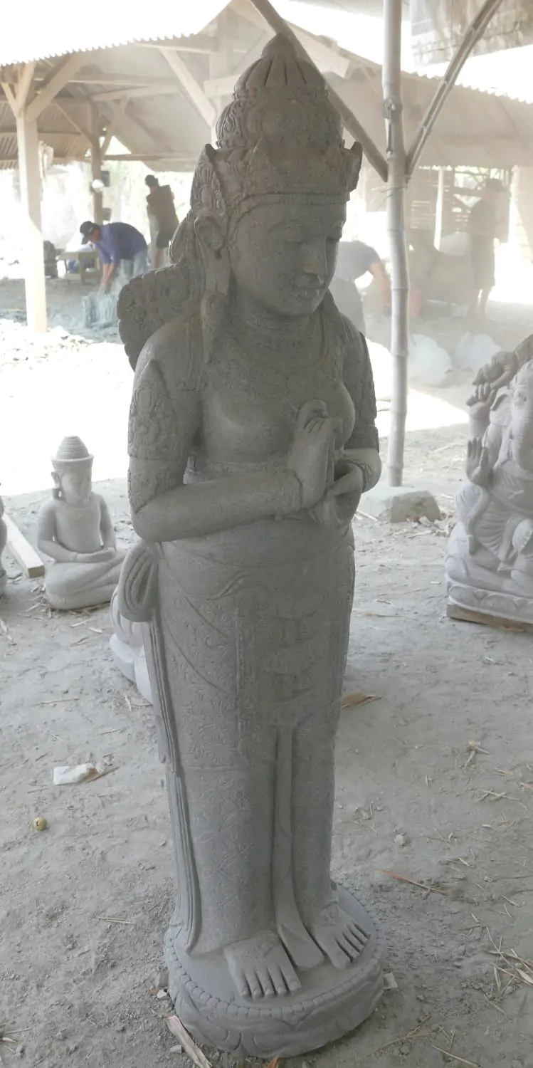  Product image 4 of the product “Standing Dewi Sri, position greetings turning the wheel , 170 cm high riverstone grey ”