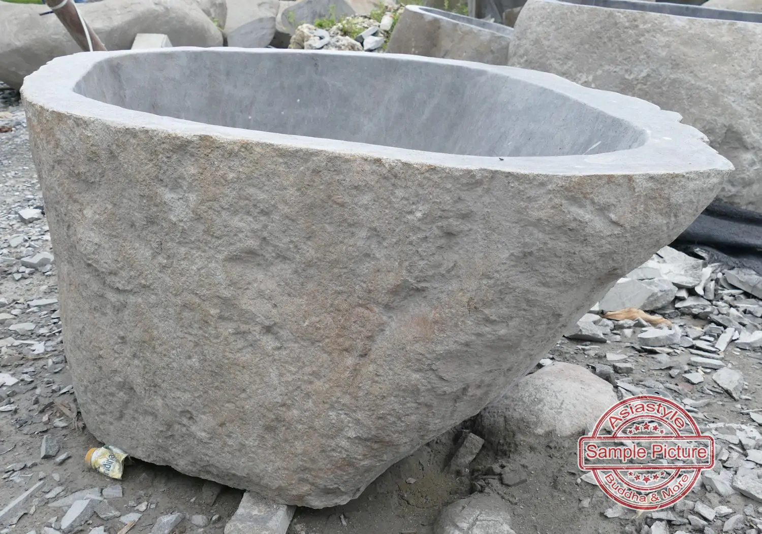  Product image 5 of the product “Riverstone basin, natural surface, polished inside. Dia approx 131-140cm Height 71-80cm ”